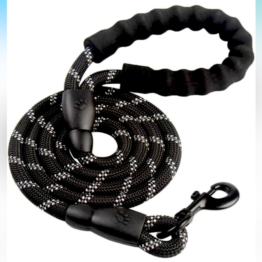 Heavy Duty Reflective 5 Foot Dog Leash With Padded Handle NEW